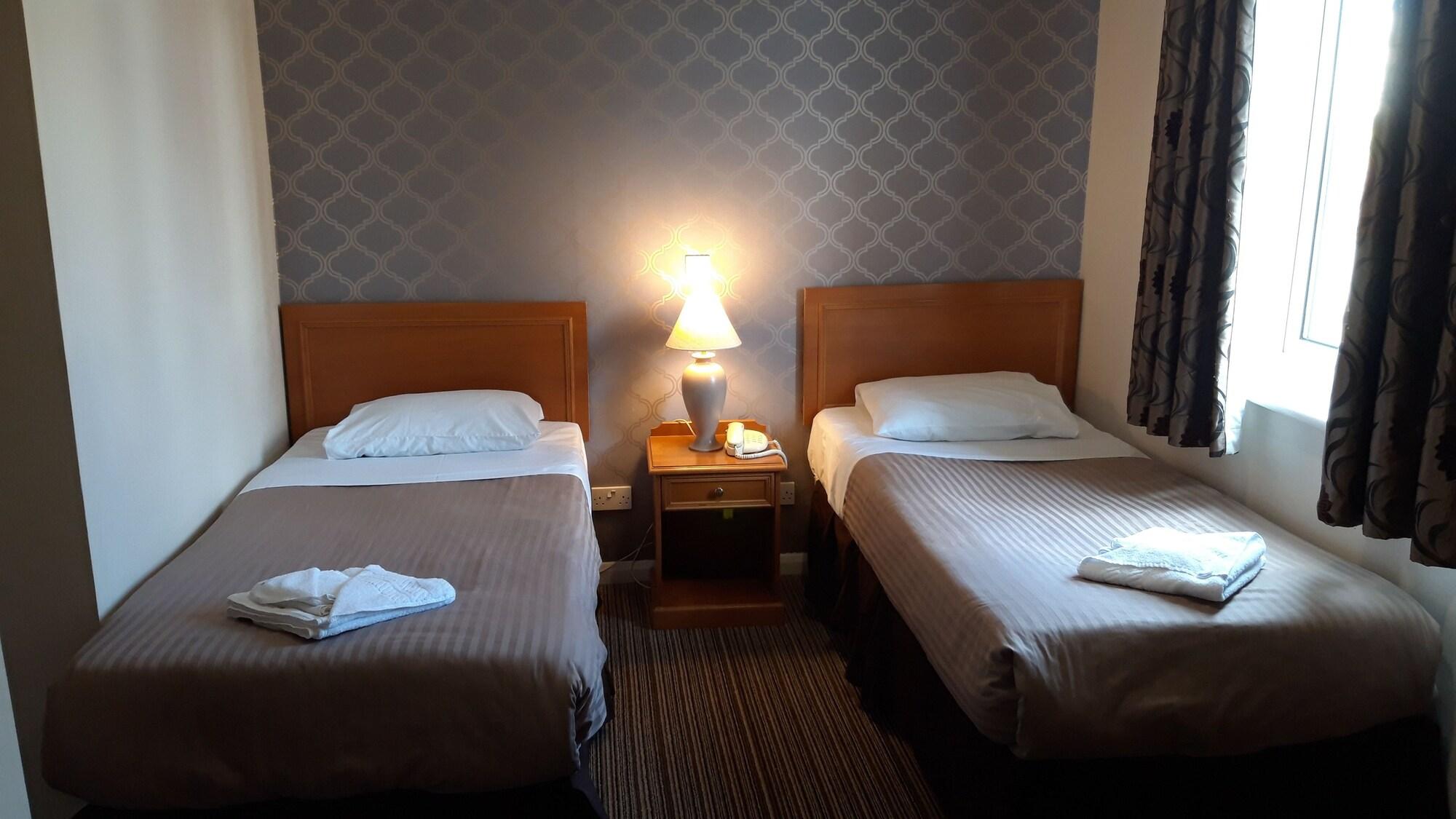 The Croham Hotel Борнмът Екстериор снимка