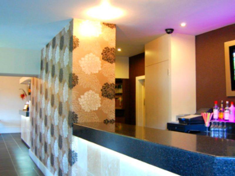The Croham Hotel Борнмът Екстериор снимка
