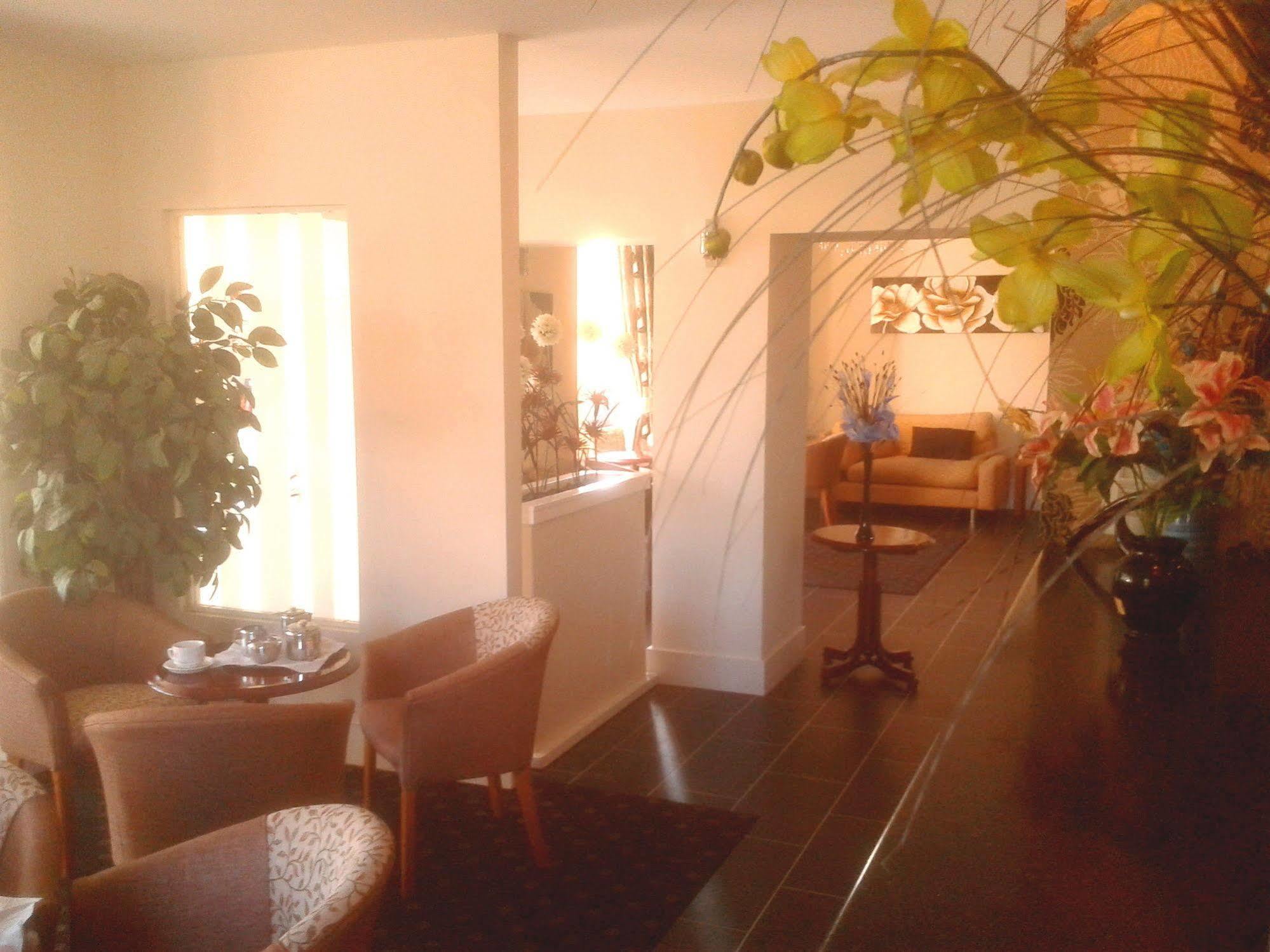 The Croham Hotel Борнмът Екстериор снимка